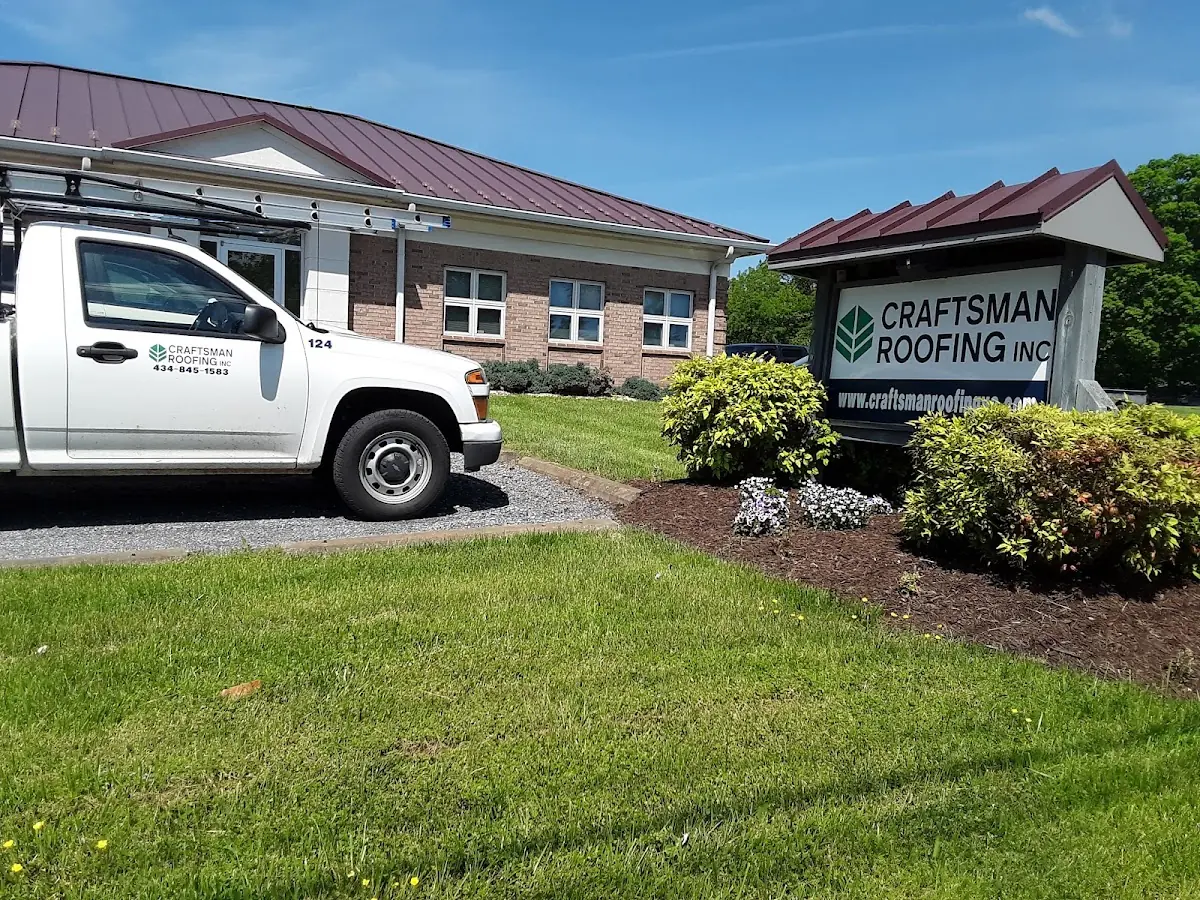Quality Roof Replacement by experienced craftsmen in East Woodstock